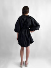 Cargar imagen en el visor de la galería, Vestido manga aglobada 100% algodón - Negro