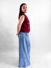 Cargar imagen en el visor de la galería, Chaleco punto grueso con botones