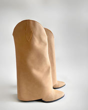 Cargar imagen en el visor de la galería, Botas Cowboy Oversized - Dolly Topo
