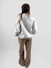 Cargar imagen en el visor de la galería, Sudadera grafica cherry Paris
