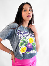 Cargar imagen en el visor de la galería, Tshirt básica oversized- Pasiflora
