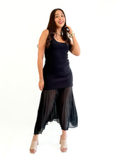 Cargar imagen en el visor de la galería, Vestido bandage con plisado - Negro
