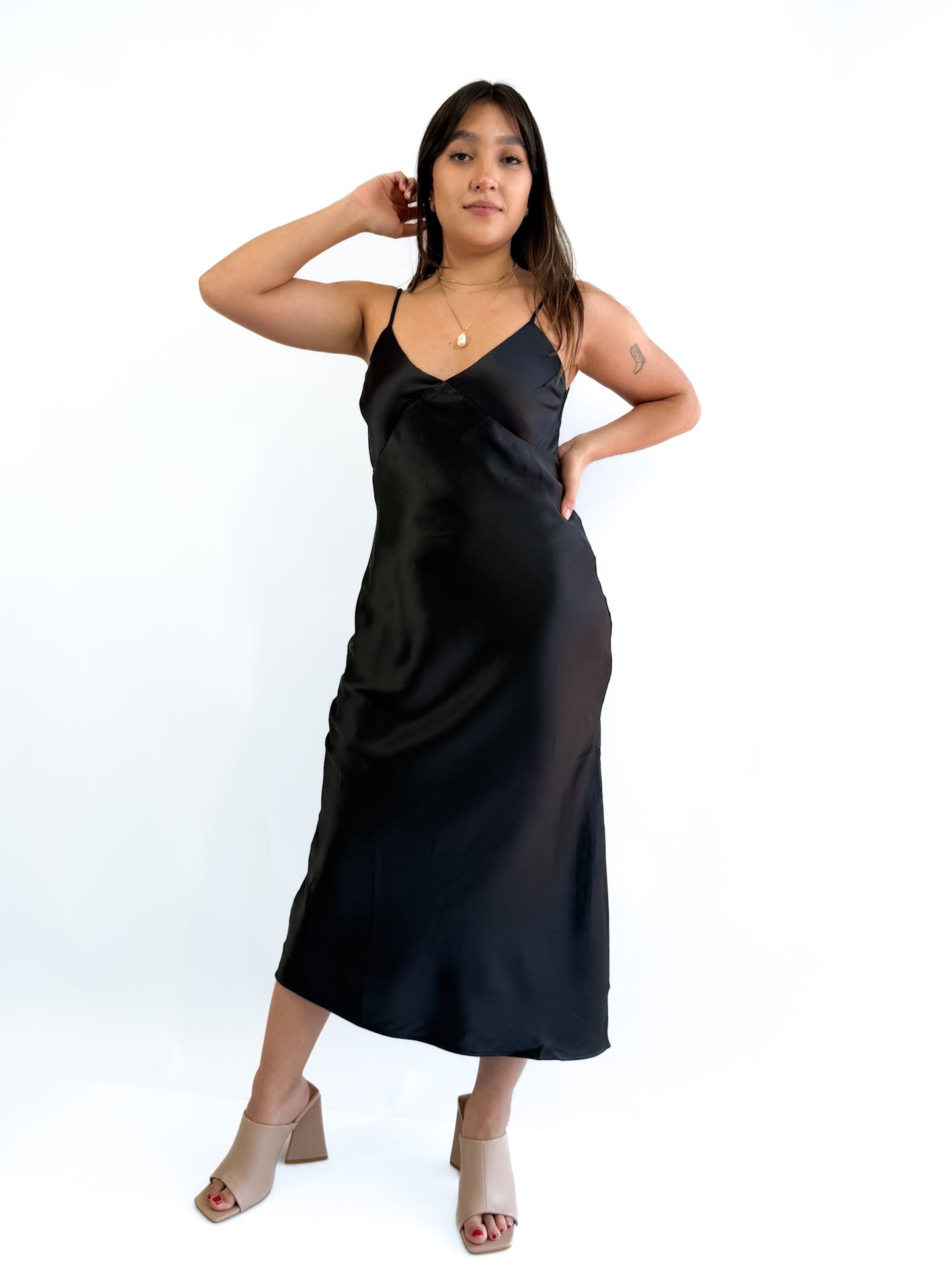 Vestido lencero satinado escote V - Negro