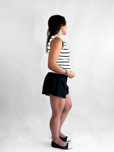 Cargar imagen en el visor de la galería, Short linen blend volado - Negro
