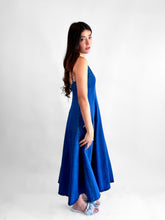Cargar imagen en el visor de la galería, Vestido denim escote corazon linea &quot;A&quot;
