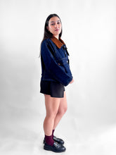 Cargar imagen en el visor de la galería, Chaqueta denim con cuello pana
