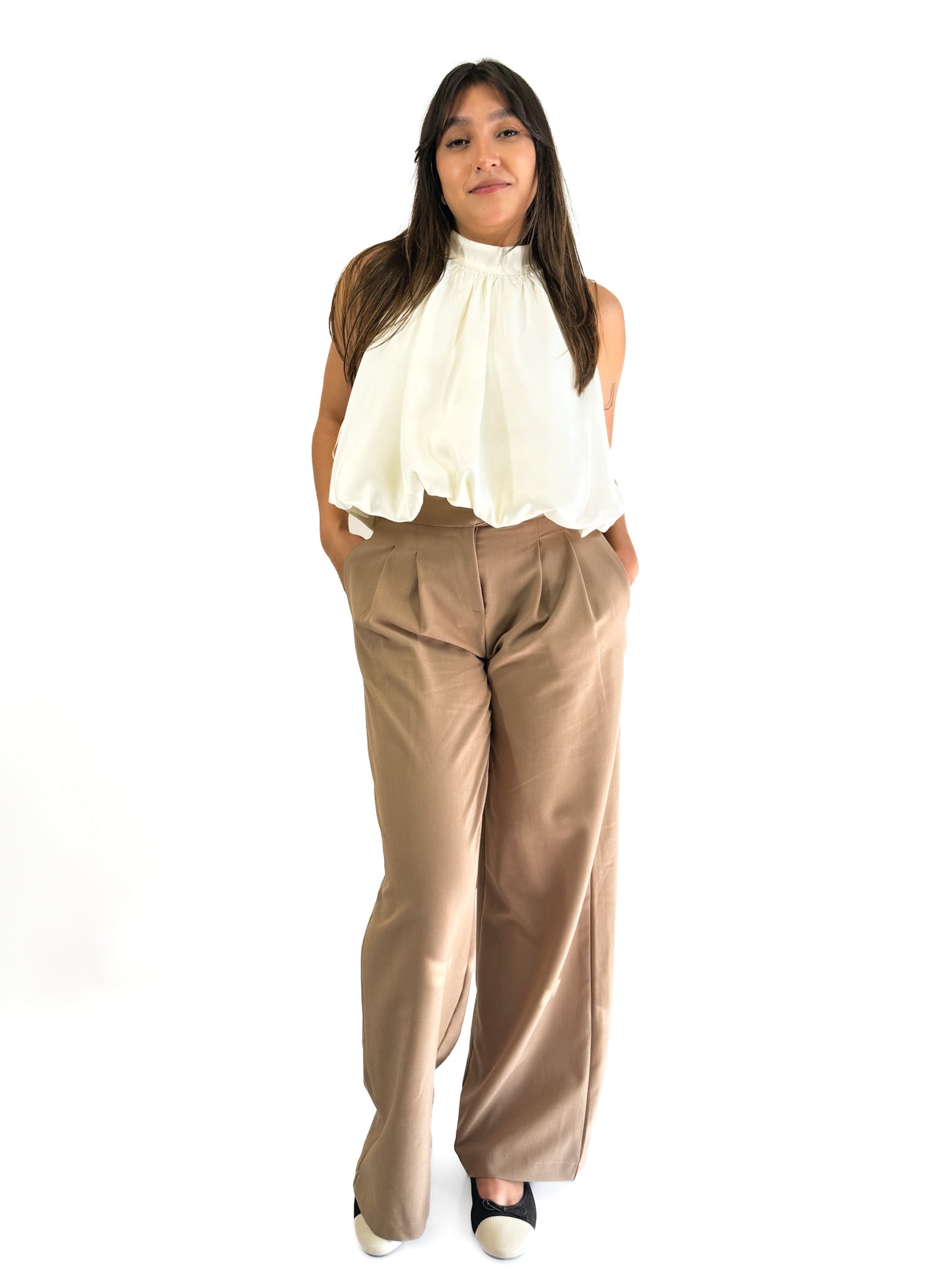 Pantalon holgado con hebilla costado - Camel