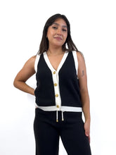 Cargar imagen en el visor de la galería, Set punto bicolor chaleco con botones - Negro
