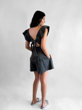 Cargar imagen en el visor de la galería, Romper denim strech manga ruffle
