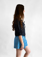 Cargar imagen en el visor de la galería, Blusa algodón encaje manga 3/4 - Negro
