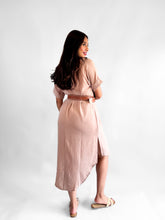 Cargar imagen en el visor de la galería, Vestido comfy con botones

