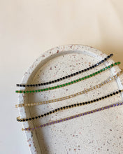 Cargar imagen en el visor de la galería, Pulsera ajustable zirconias colores
